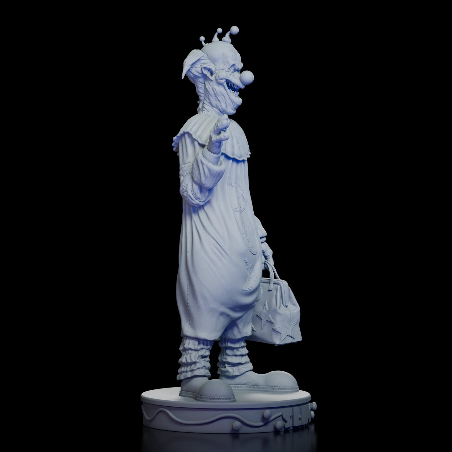 Right profile of Slim Maquette Kit highlighting facial features and costume folds