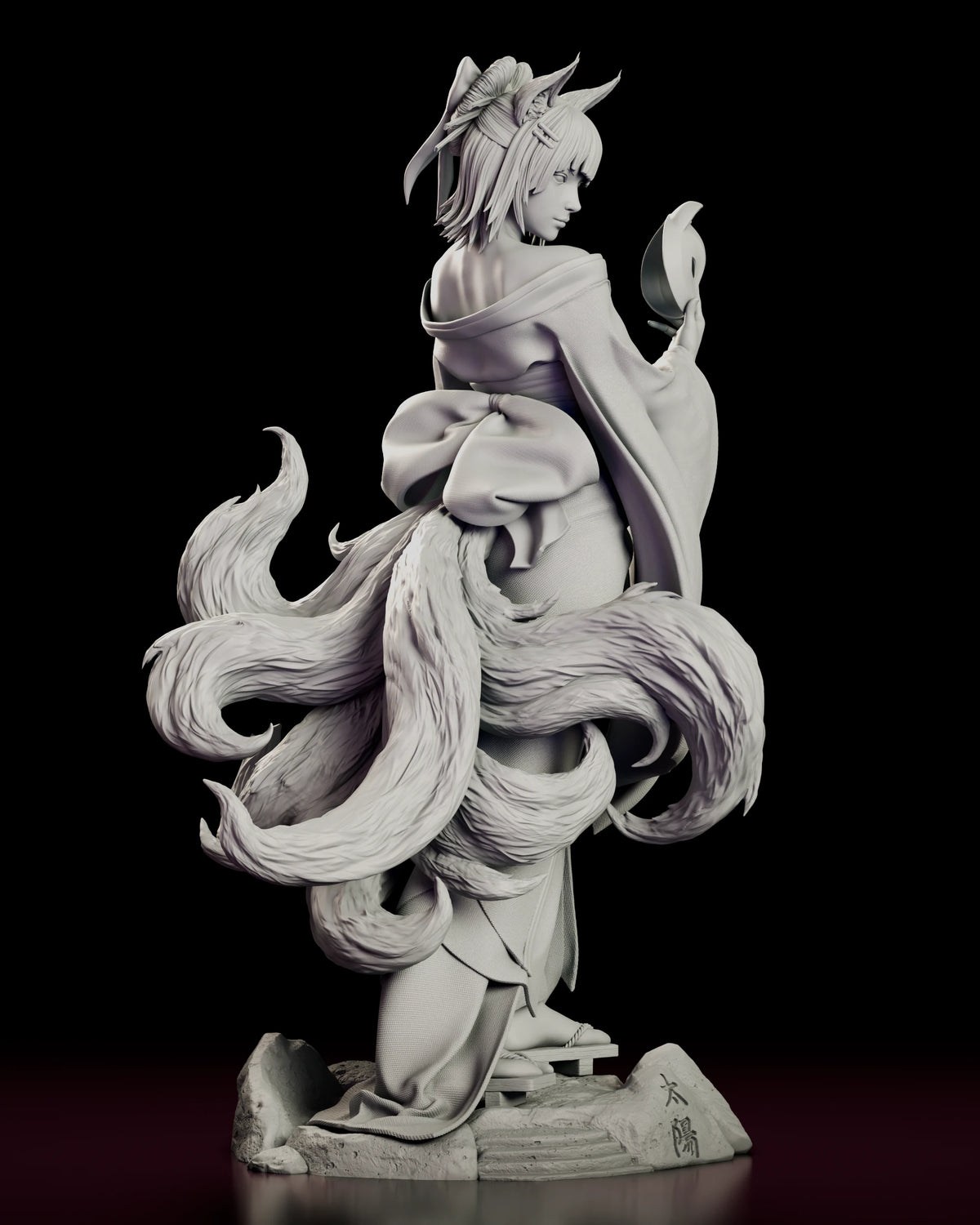 Right side view of Amaterasu Kitsune with the fox tail sweeping out behind the kimono