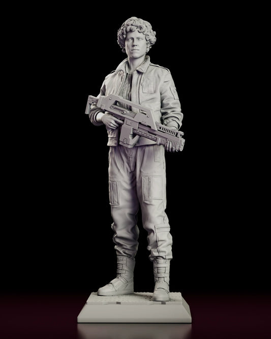 Rotating view of the Ripley figure model kit showing her standing with a pulse rifle held across her body on a low decking base
